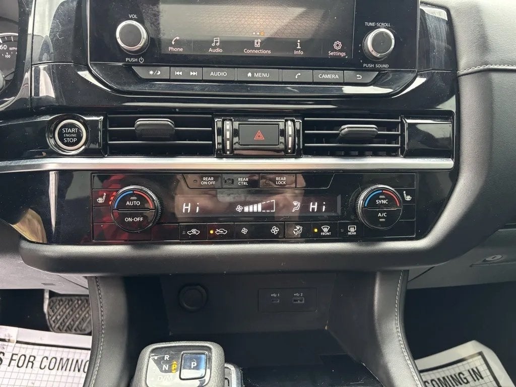 2022 Nissan Pathfinder SV 4WD