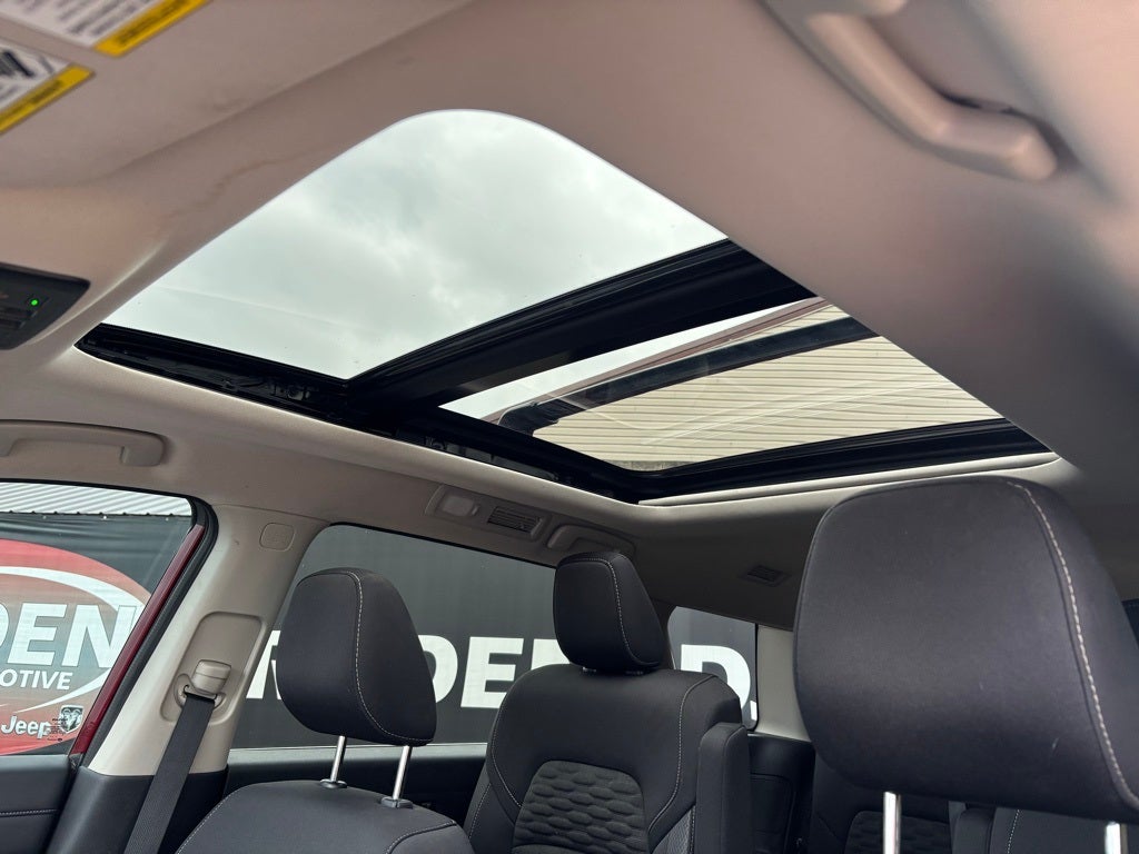 2022 Nissan Pathfinder SV 4WD