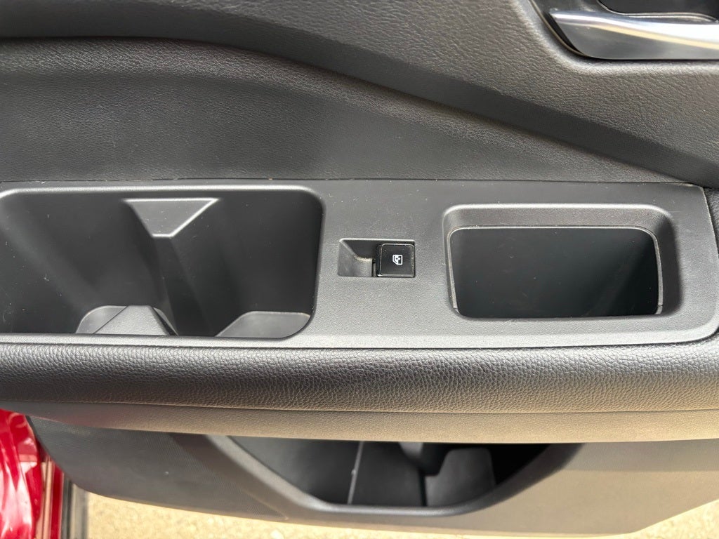 2022 Nissan Pathfinder SV 4WD