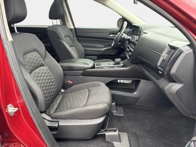 2022 Nissan Pathfinder SV 4WD