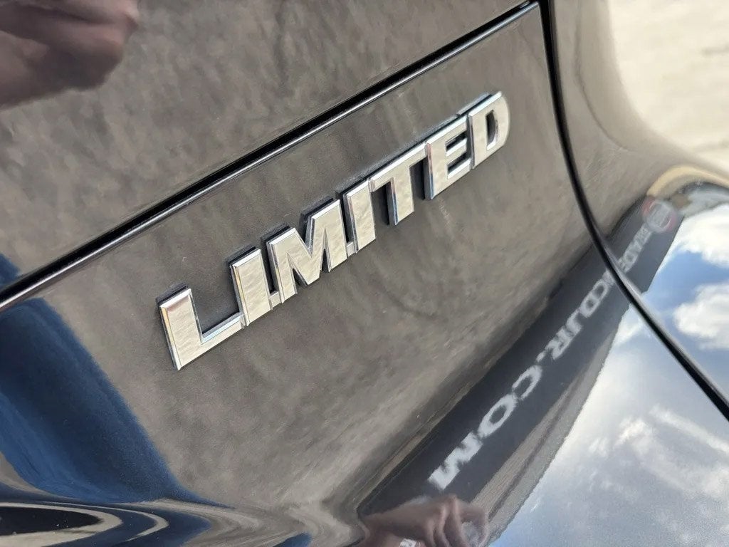 2023 Toyota Venza Limited