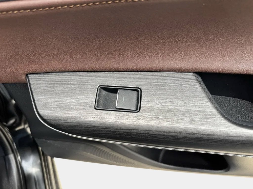 2023 Toyota Venza Limited