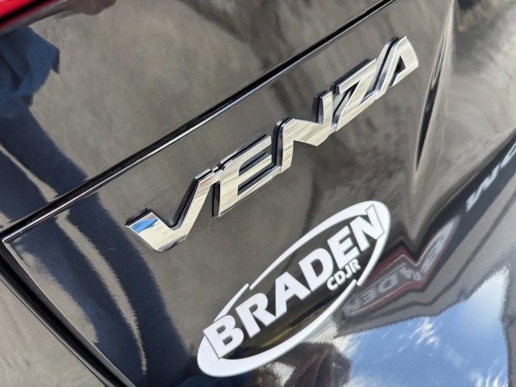 2023 Toyota Venza Limited