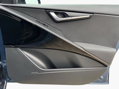 2023 Kia Niro Plug-In Hybrid SX Touring