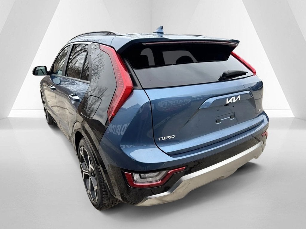 2023 Kia Niro Plug-In Hybrid SX Touring